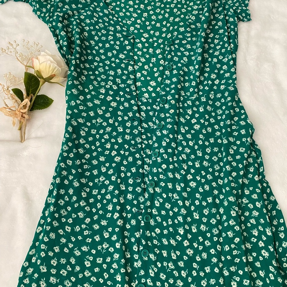 Reformation Rosalinda Dress size 10 - Picture 7 of 13